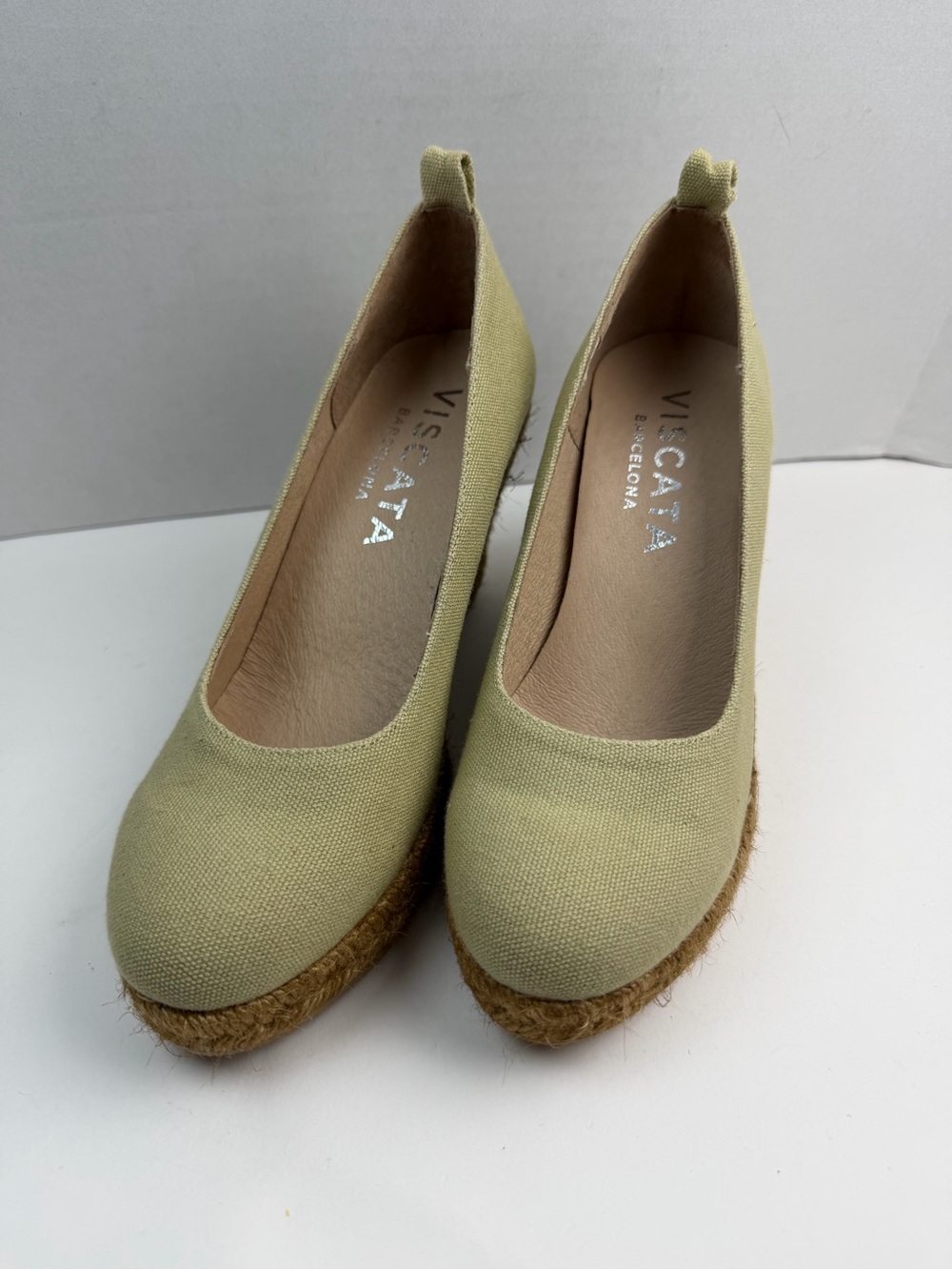 Viscata Women's Beige Size 38/US Size 7.5  Canvas Wedges